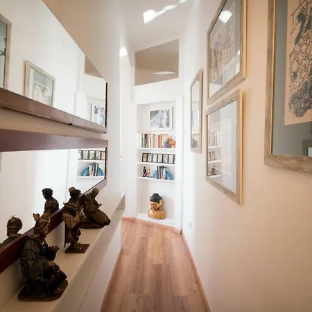 דירה Light Lovers